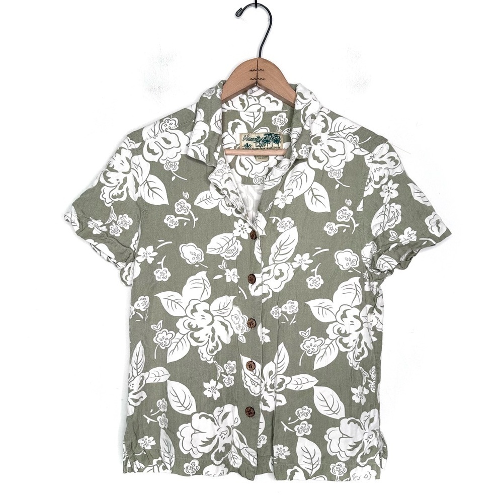 Havana Jack’s Cafe Woman’s Floral Button-Up Hawaiian Shirt Size Small